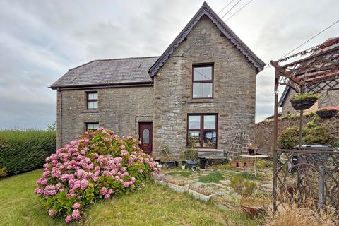 Talwrn, Llangefni, Isle of Anglesey... 3 bed detached house for sale