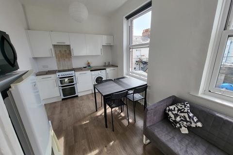 Hulls Lane, Falmouth TR11 8 bed apartment for sale