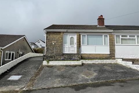 2 bedroom semi-detached bungalow for sale