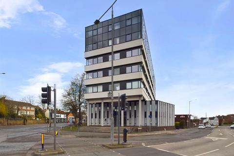 Carlton Square, Nottingham NG4 1 bed flat for sale