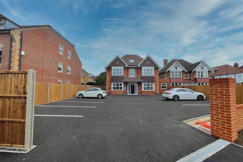 Church Road, Horley, Surrey, RH6 11 bed apartment for sale