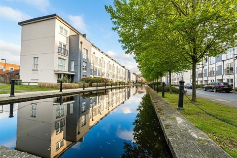 Canalside, Merstham, Redhill, Surrey... 1 bed apartment for sale