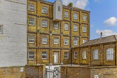 London Road, Dover, Kent 1 bed flat for sale