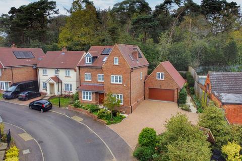 Swaffield Close, Ampthill... 5 bed detached house for sale