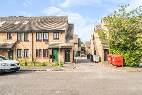 Slough,  Berkshire,  SL1 1 bed flat for sale