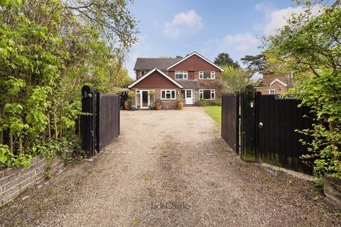 Old Hadlow Road, Tonbridge 6 bed detached house for sale