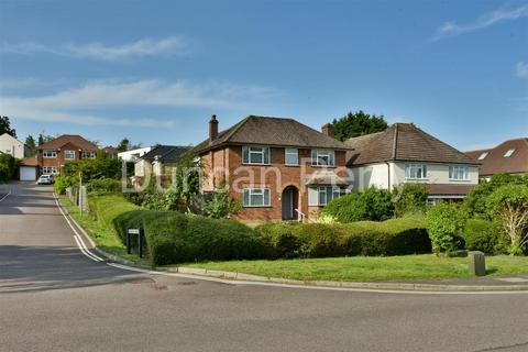 Tolmers Avenue, Cuffley Potters Bar EN6 4 bed detached house for sale