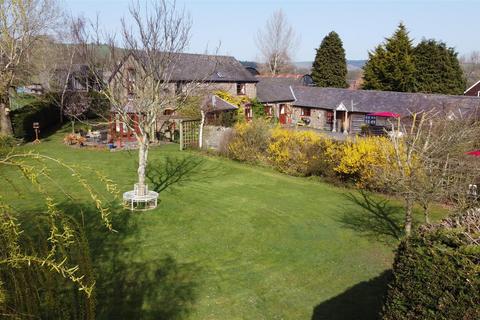Long Lane, Craven Arms 5 bed barn conversion for sale