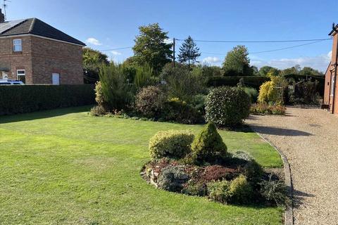 Adj To 17 London Road, Osbournby NG34 Plot for sale