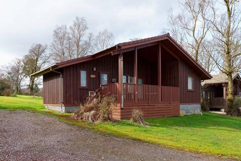 2 bedroom lodge for sale