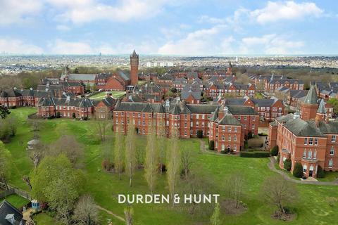 Devonshire House, Repton Park, IG8 2 bed apartment for sale