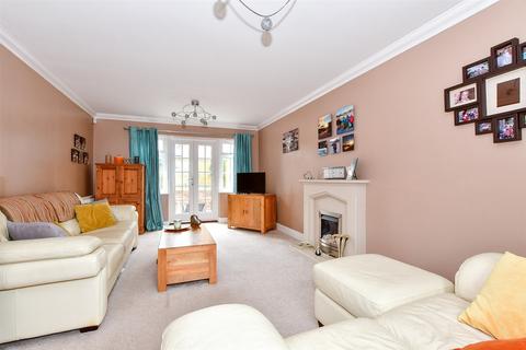 Chapman Fields, Cliffsend, Ramsgate... 4 bed detached house for sale