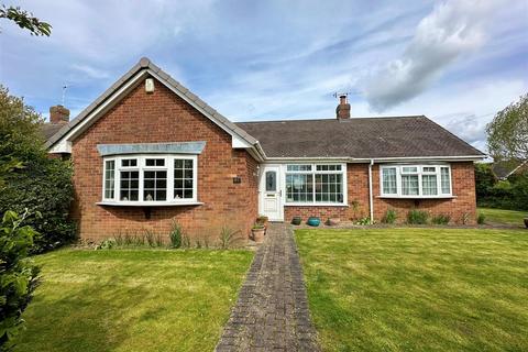 4 bedroom detached bungalow for sale