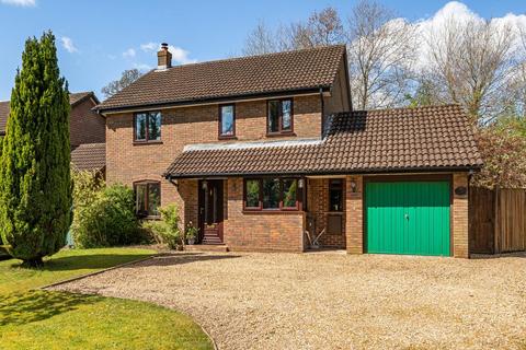 The Paddock, Eastleigh 4 bed detached house for sale