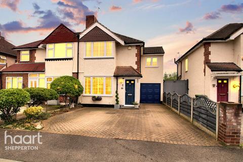 Harrow Road, Feltham 3 bed semi