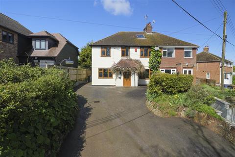 6 bedroom semi-detached house for sale