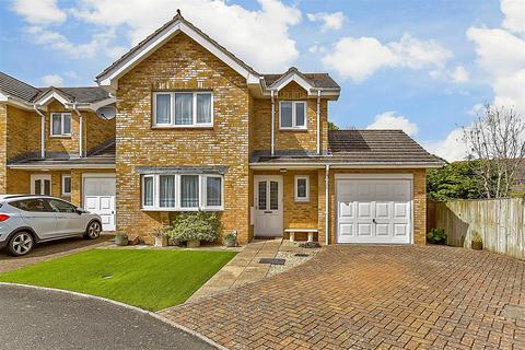 Beachfield Road, Sandown, Isle of Wight 3 bed link detached house for sale