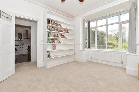 Maidstone Road, Chatham, Kent 6 bed detached house for sale