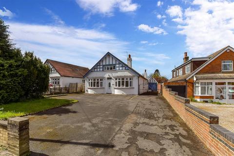 Maidstone Road, Chatham, Kent 6 bed detached house for sale