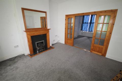 4 bedroom end of terrace house for sale