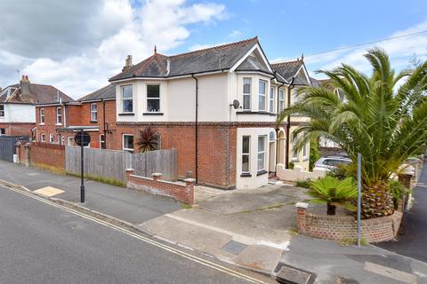 Victoria Road, Sandown, Isle of Wight 4 bed semi