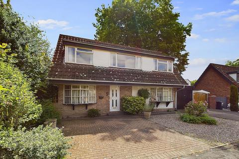 Lansdowne Grove, Chester, CH4 3 bed detached house for sale