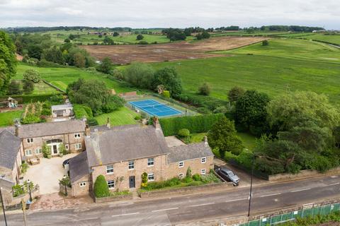 Harrogate Road, Spofforth, HG3 7 bed link detached house for sale