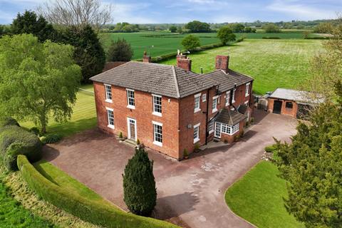 7 bedroom detached house for sale