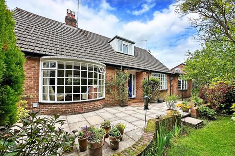 4 bedroom detached bungalow for sale