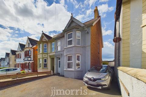 Aberystwyth Road, Cardigan 3 bed semi
