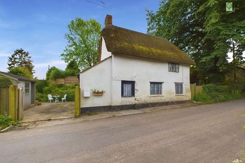 2 bedroom cottage for sale