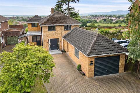 Battenhall Avenue, Worcester 4 bed detached house for sale
