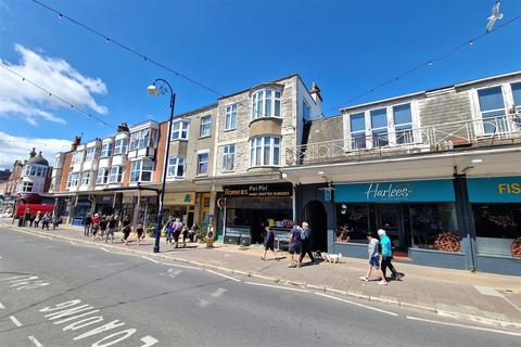 Station Road, Swanage Town Centre 2 bed apartment for sale