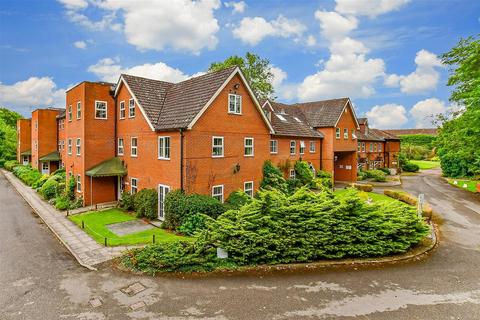 Chapel Road, Hothfield, Ashford, Kent 2 bed flat for sale