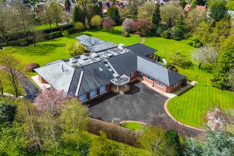 Upper Spring Lane Kenilworth... 6 bed detached house for sale