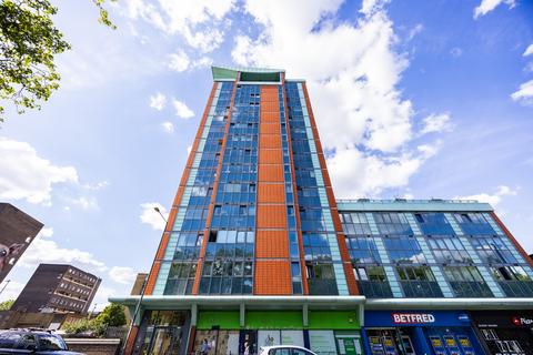 East India Dock Road, London E14 2 bed flat for sale