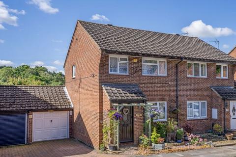 Becks Close, Markyate 3 bed semi