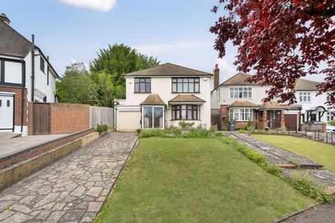 Russell Green Close, West Purley 3 bed detached house for sale