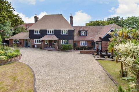 Hillway Road, Bembridge, Isle of Wight 6 bed detached house for sale