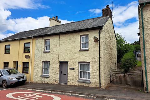 Trecastle, Brecon, Powys. 3 bed semi
