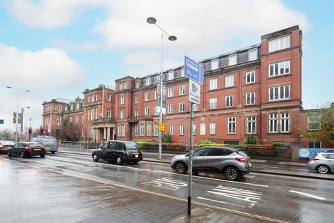 Wilton Place, Salford M3 1 bed flat for sale