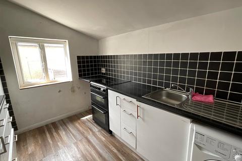 Upper Wickham Lane, Welling, Kent 1 bed maisonette for sale