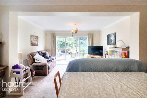 Uppingham Road, Leicester 5 bed detached house for sale