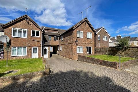 Edward Street, Dunstable 1 bed apartment for sale