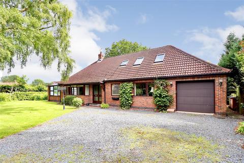 4 bedroom detached bungalow for sale