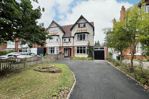 Kineton Green Road, Solihull 5 bed semi