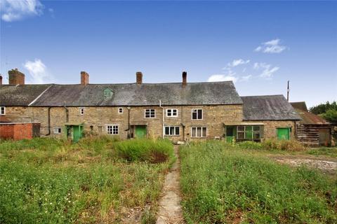 Main Street, Brackley NN13 4 bed end of terrace house for sale
