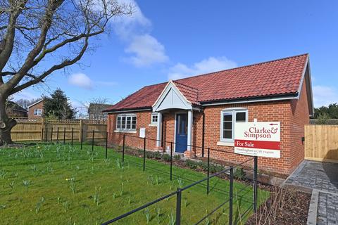 Wissett Road, Halesworth, Suffolk 2 bed detached bungalow for sale