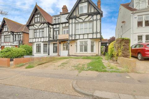 Cossington Road, Westcliff