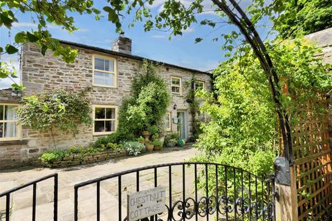 Chestnut Cottage Carperby, Leyburn... 4 bed semi